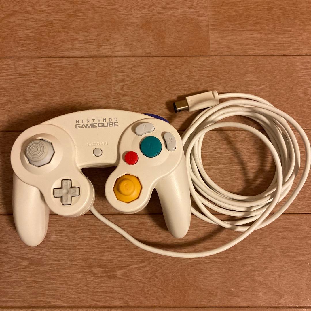 美品 箱付き GC ゲームキューブコントローラー ホワイト 白 後期型