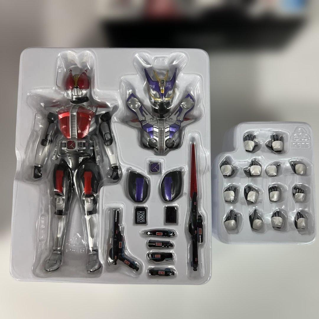 S.H.Figuarts 仮面ライダー電王 ソードフォーム/ガンフォーム