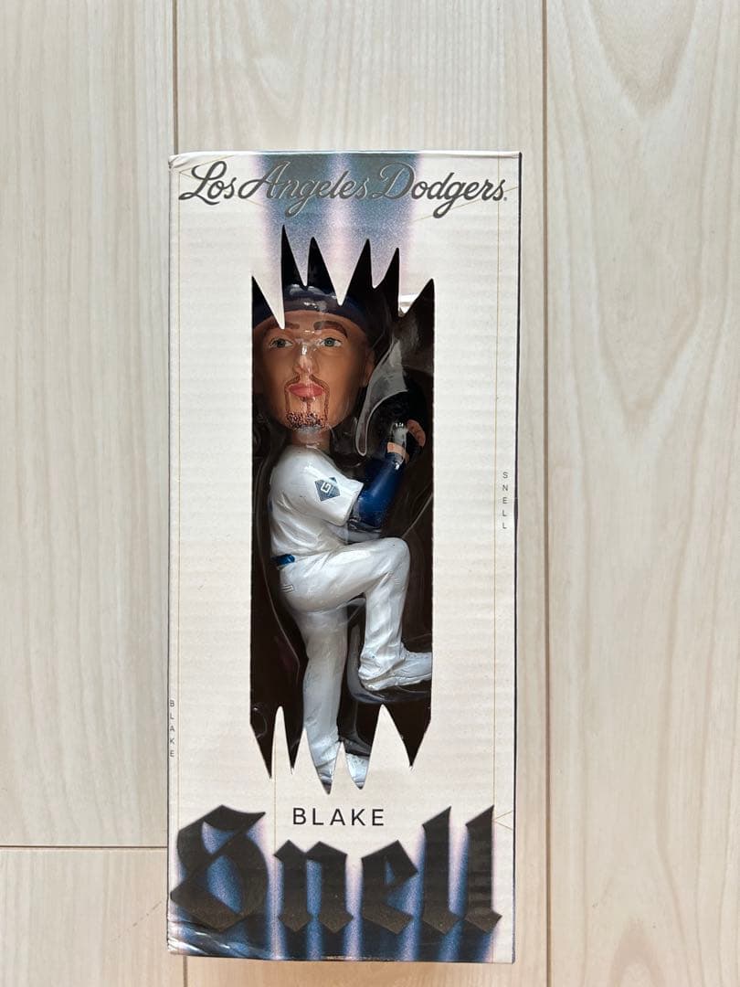 ロサンゼルス・ドジャース ブレイク・スネル ボブルヘッド - メルカリ