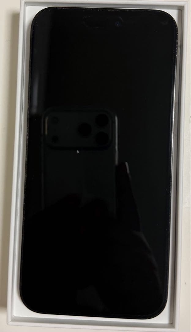 iPhone 本体 バッテリー最大容量84% バッテリー最大容量84%】2年ぐらい前にバッテリー交換してからまた