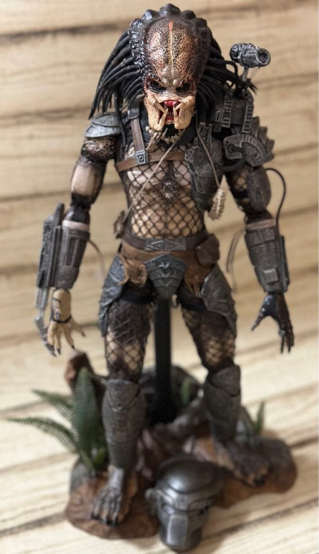 ホットトイズ 1/6 ジャングルハンタープレデター/ムービー