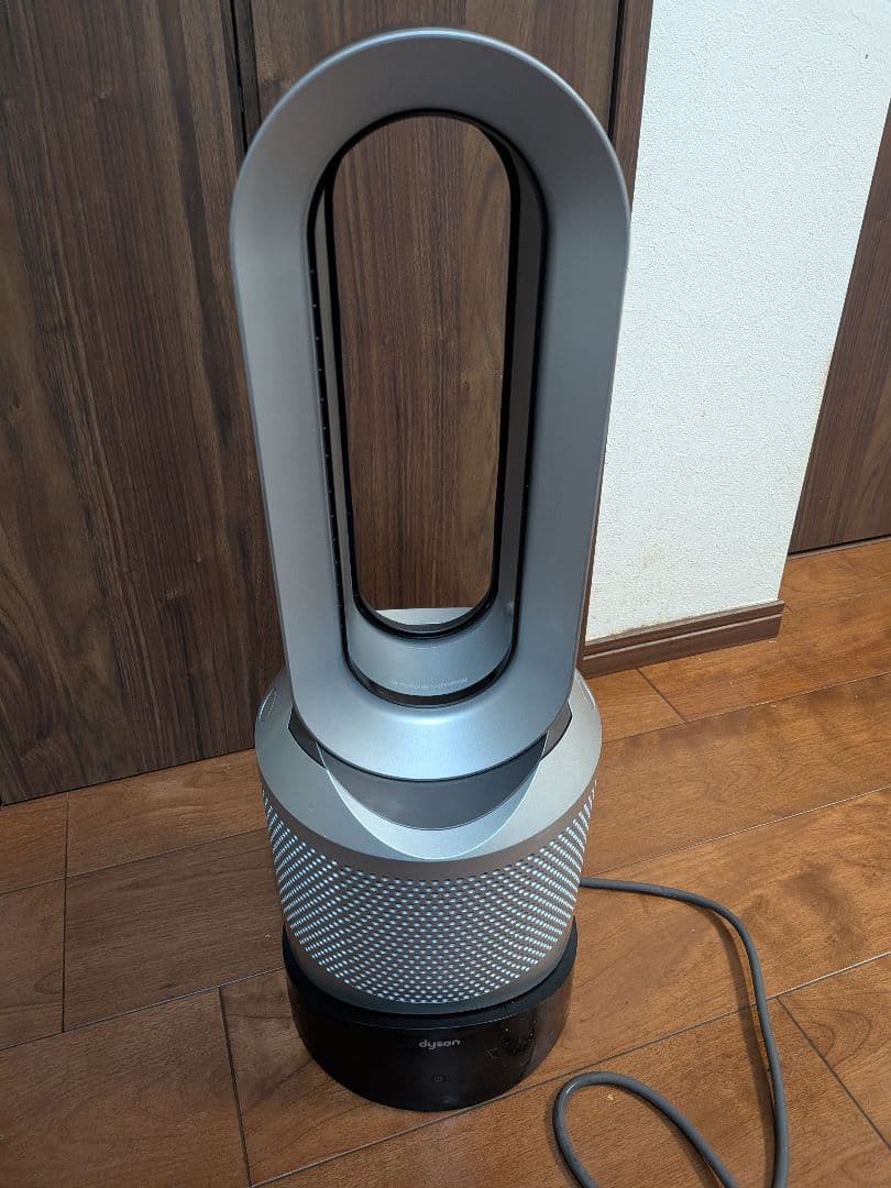 Dyson空気清浄ファンヒーター リモコンなし 傷あり　hot＆cool Dyson Purifier Hot+Cool™空気清浄ファンヒーター ホワイト／シルバー