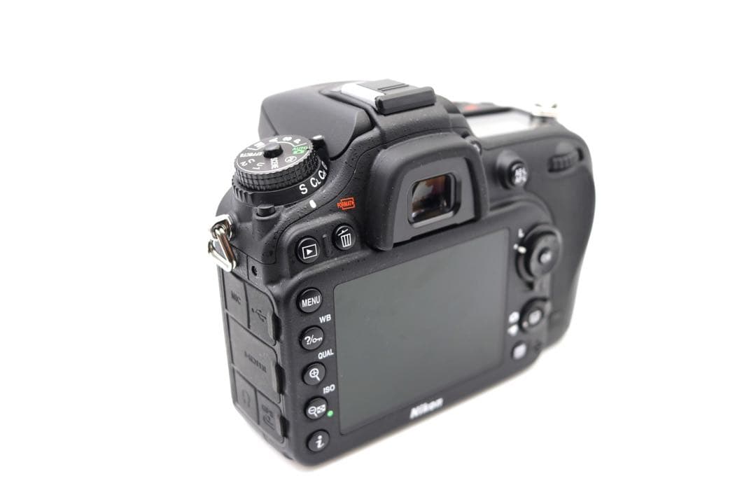 【NIKON】D7100 + AF-S 18-105mm F3.5-5.6 G