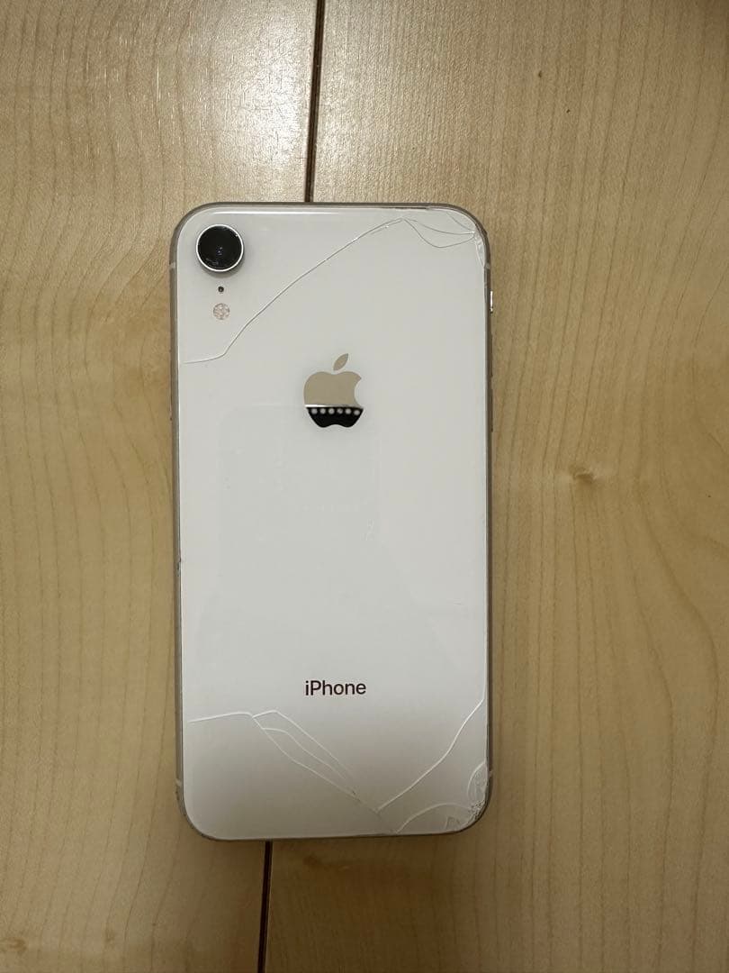 iPhone XR 64GB SIMフリー