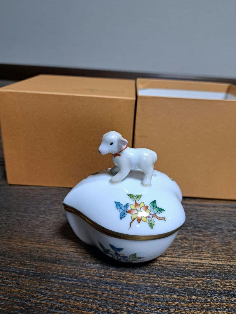 お値下) 新品 Herend 陶磁器 ひつじ ヴィクトリア ボンボニエール