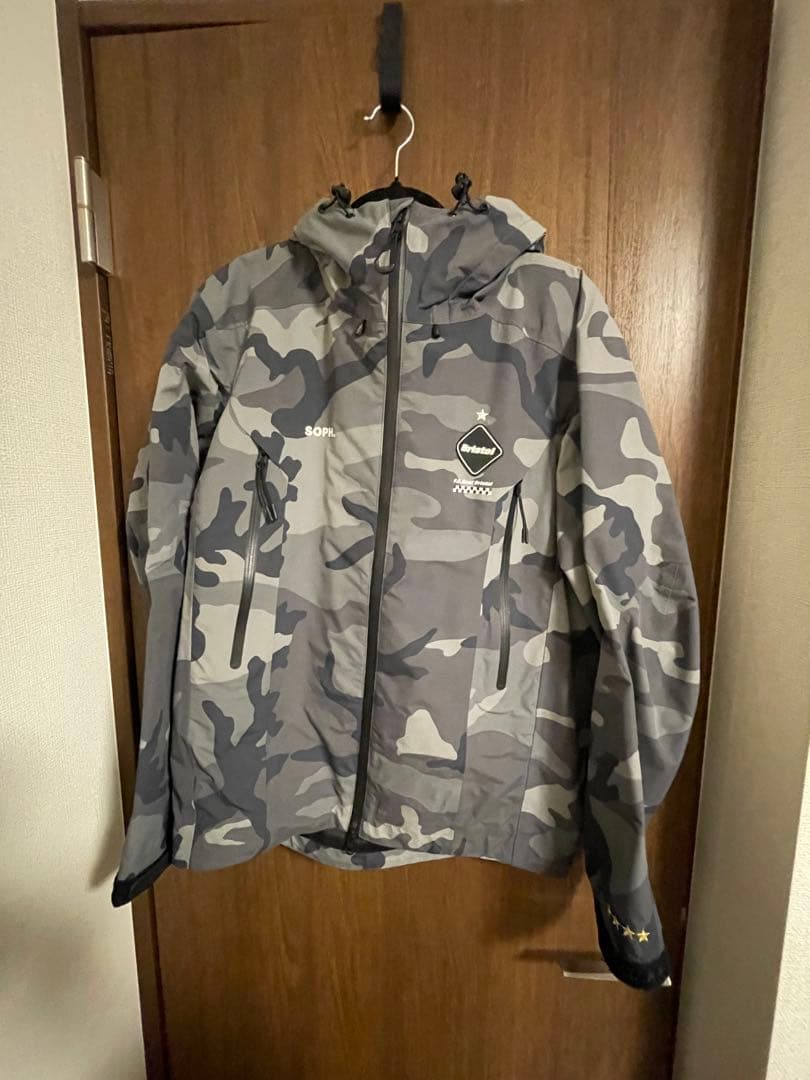 ジャケット・アウター F.C.Real Bristol TOUR JACKET Gray Camo M