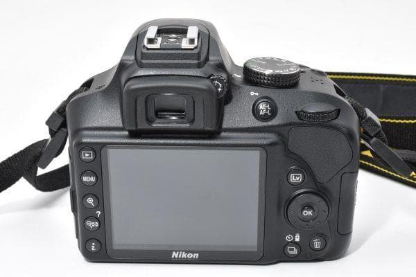 【美品】ニコン Nikon D3400 レンズキット《ショット数2824回》