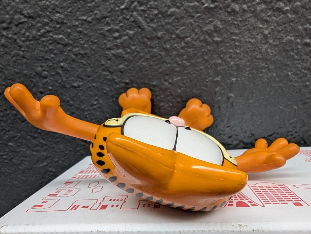 超レア【ガーフィー“ミニミニ写真立て”フィギュア 】1981 希少中古美品