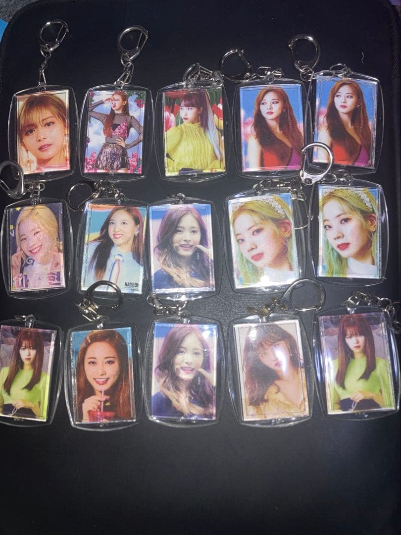TWICE グッズセット バラ売り可 - メルカリ