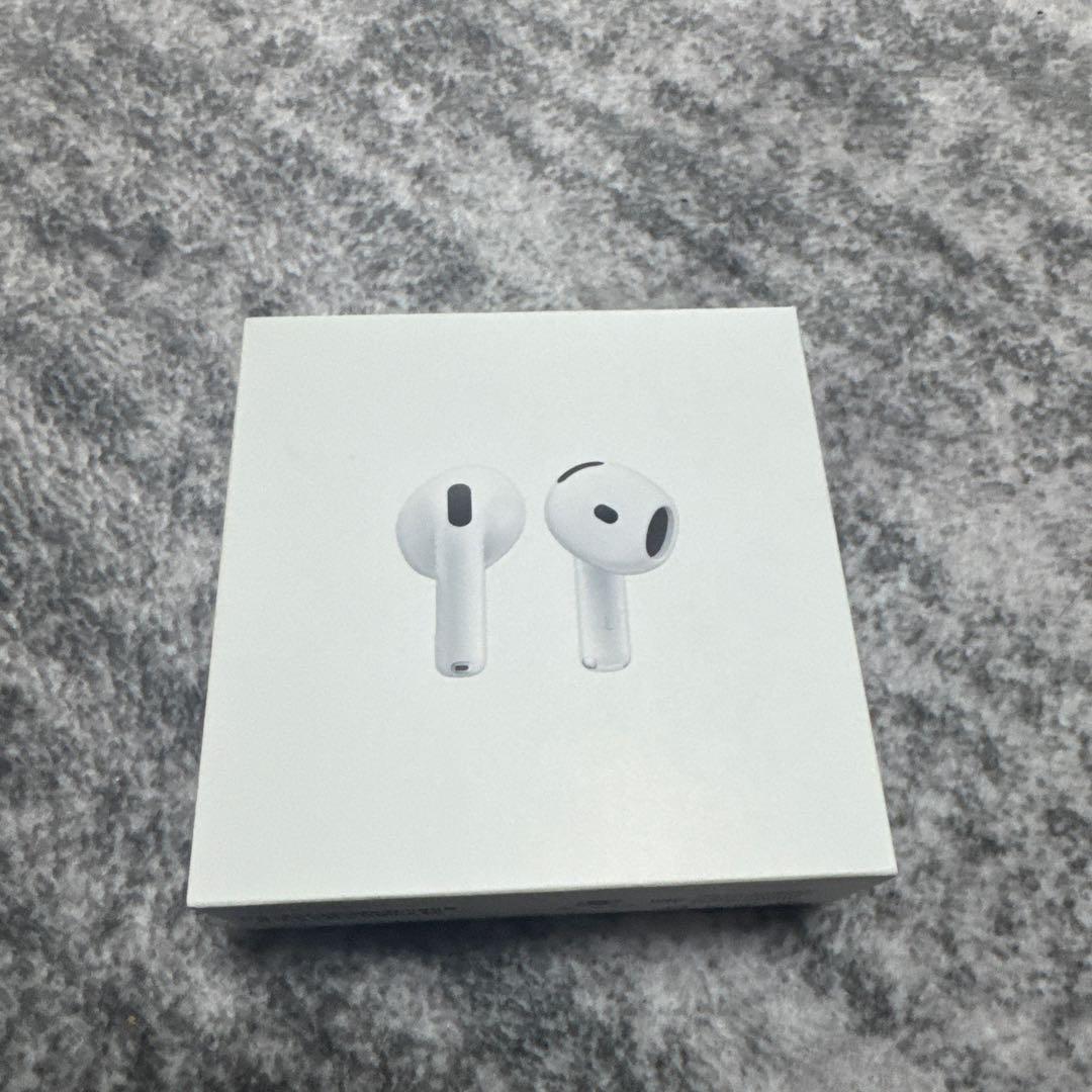 正規品　AirPods 4 本体新品未使用未開封 Apple ☆国内正規品 新品未開封・保証未開始 Apple AirPods 4