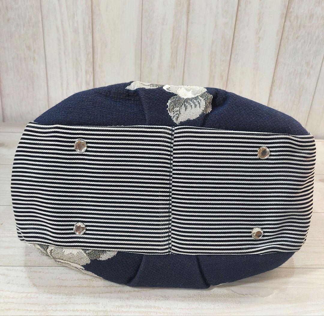 Think Bee! ノバビアンカ ビーズ トートバッグ ゴブラン織り - メルカリ