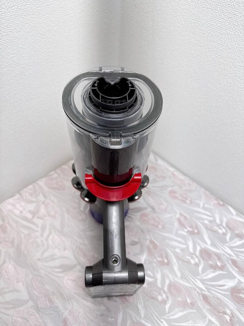 【分解洗浄済】325-1-ダイソン dyson v10 sv12 掃除機 作動品