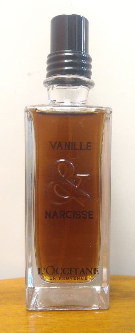 レア香水】ロクシタン バニラ & ナルシス オードトワレ 75ml - メルカリ