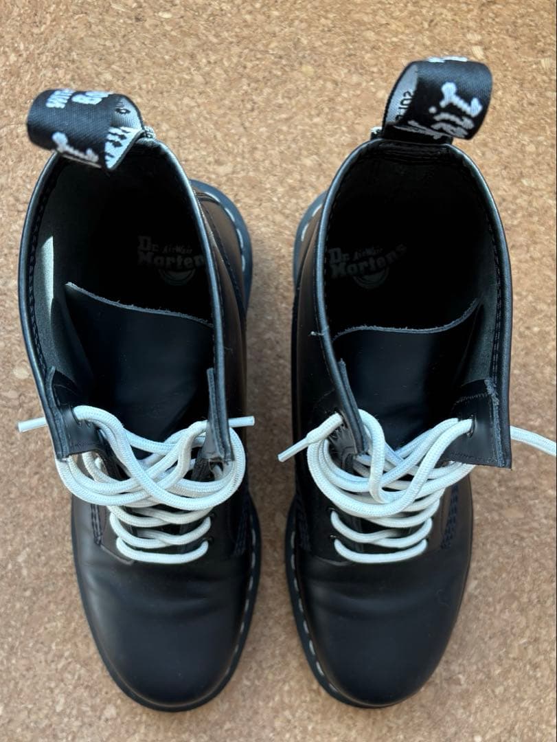 ドクターマーチン　8ホール　ホワイトステッチ　28.0cm UK9