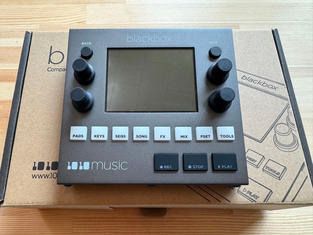 MASCHINE MK3 美品 トランスファーID付き DTM・DAW Native Instrume