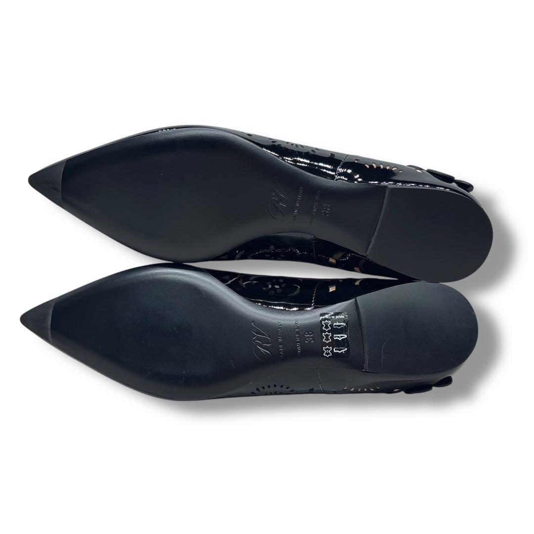 未使用□Roger Vivier【25.0】エナメル フラット パンプス 黒 - メルカリ