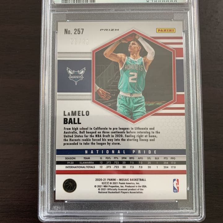 49枚限定!!PSA9】Lamelo Ball RC Mosaic Prizm - メルカリ