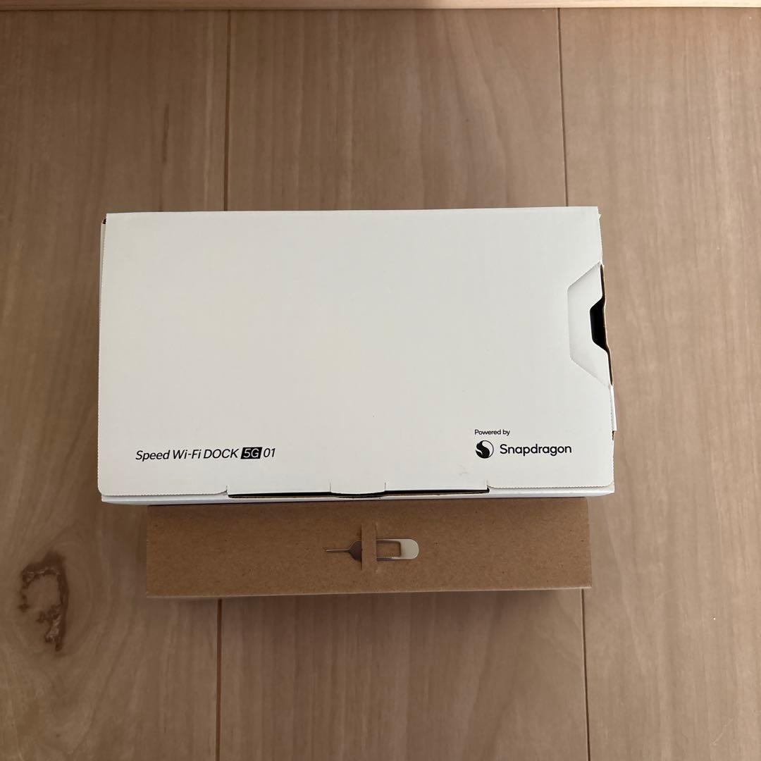 UQ WiMAX Speed Wi-Fi DOCK 5G Q01 ブラック Speed Wi‑Fi DOCK 5G 01｜家でも外でも高速Wi‑Fi【UQ WiMAX】