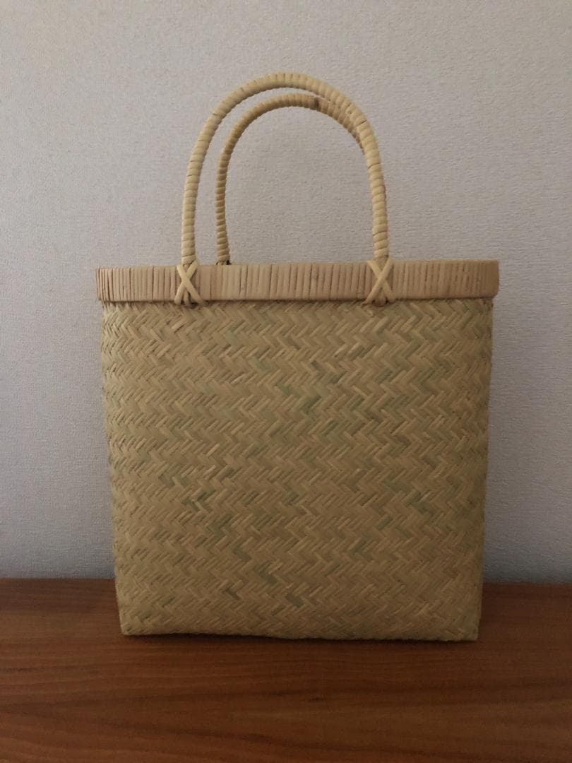 最終値下げ！新品♪　鳥越竹細工　おしゃれバッグ　手提げかご 楽天市場】岩手県鳥越地区の竹細工【岩手県二戸 鳥越竹細工】スズ竹