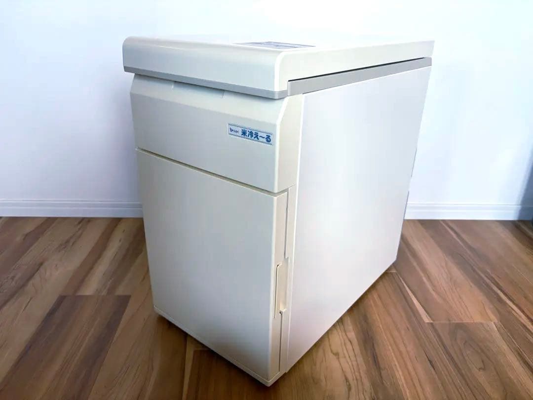 保冷米びつ　米冷えーる　NCK-11W Amazon.co.jp: エムケー精工(MK精工) 保冷米びつ 米冷えーる 米容量