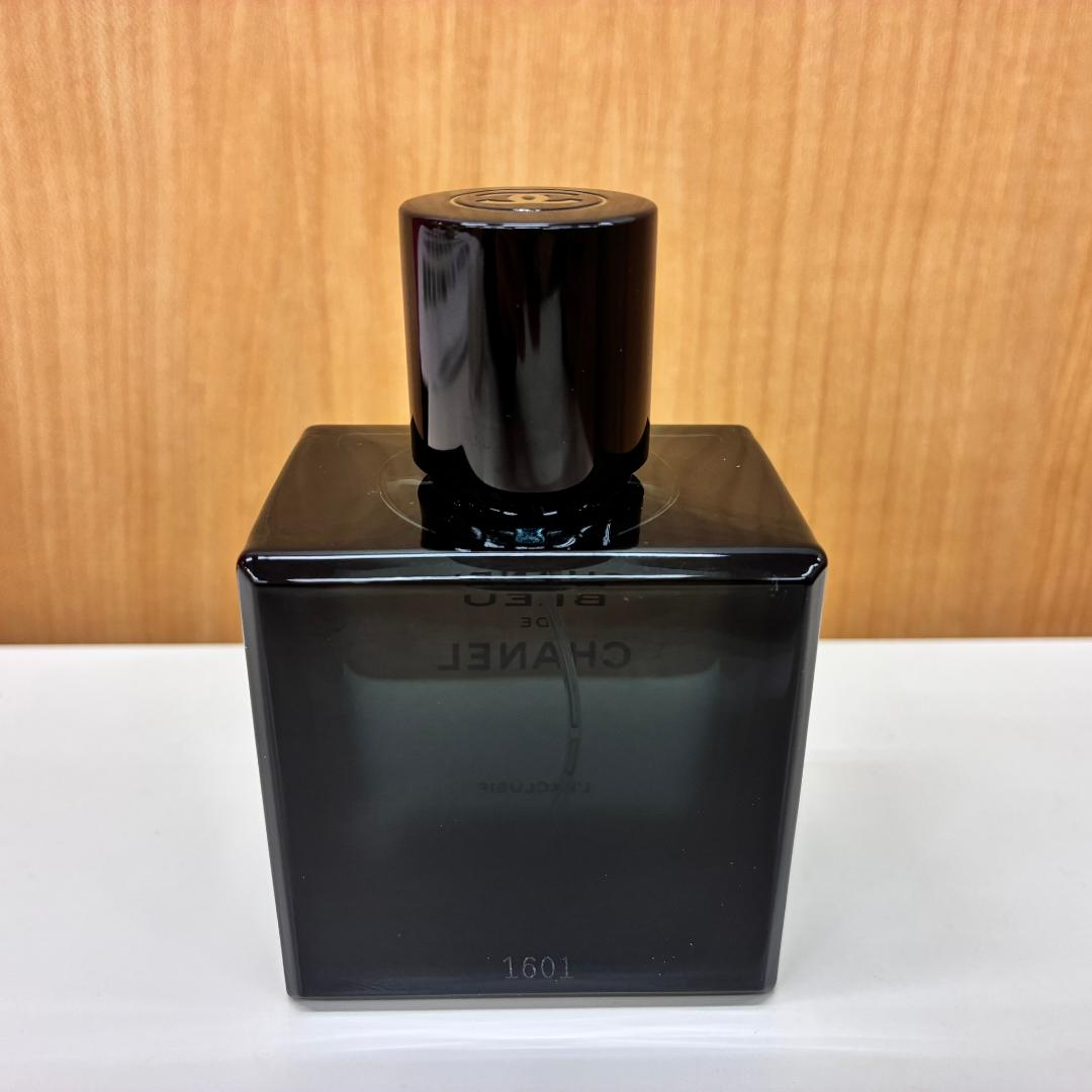 ♥《463》 CHANEL　ブルードゥシャネル レゼクスクルジフ