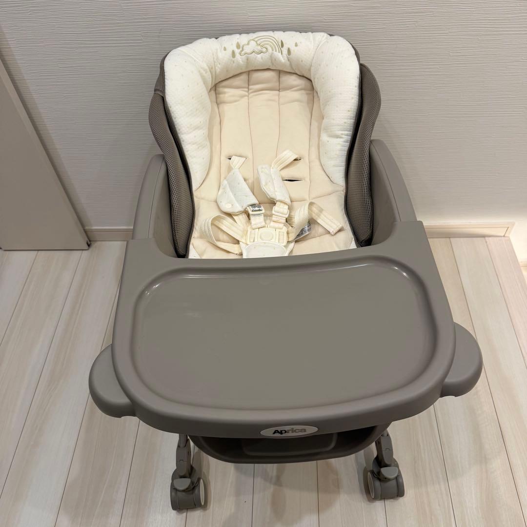 美品】Aprica ユラリズム オートプレミアム ハイローチェア ムーン