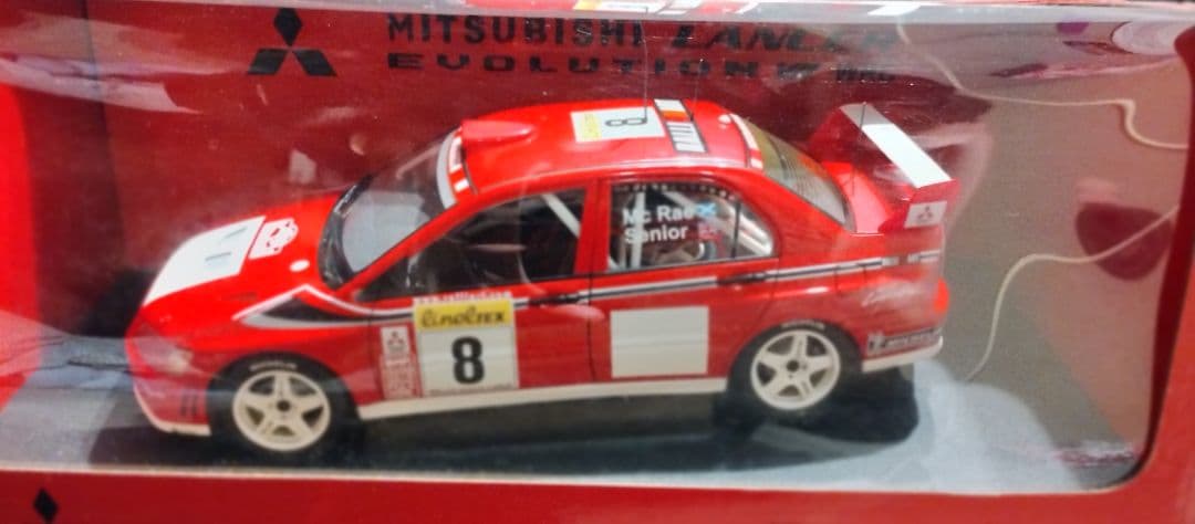 AUTOart 1/18 ランサーエボリューションVII WRC 2002 #8 MITSUBISHI (ミツビシ) 三菱 ランサーエボリューション VII WRC @ 1/18