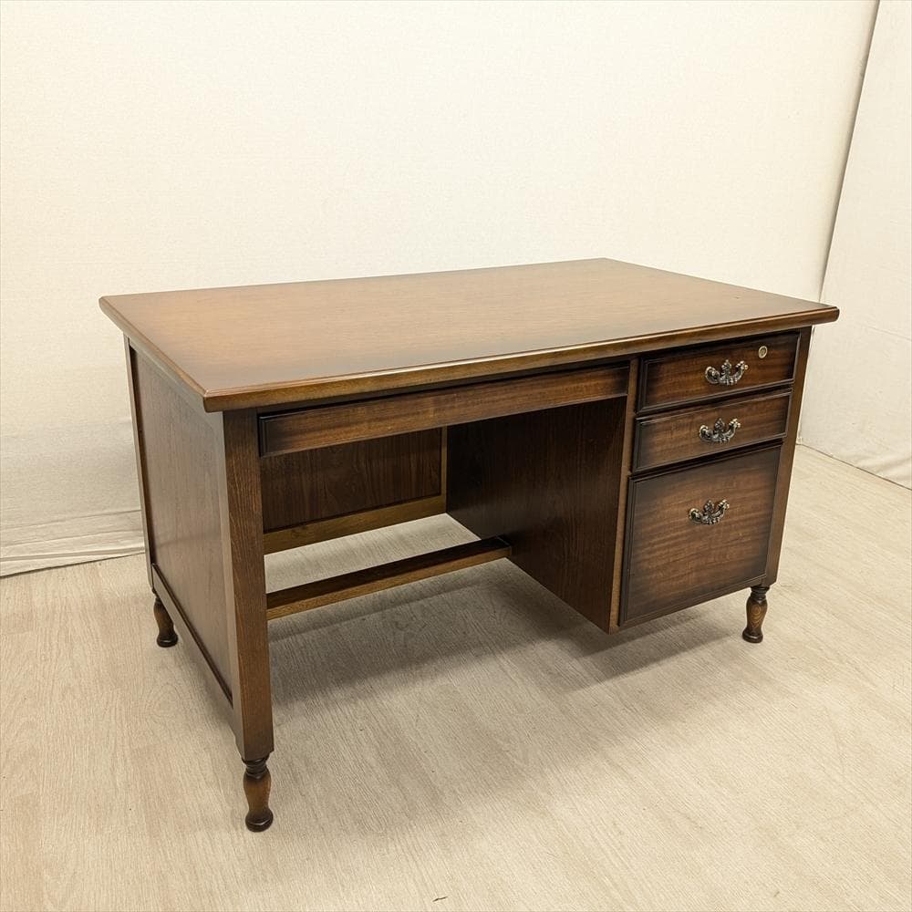 カリモク　コロニアル　片袖机　書斎デスク　学習デスク　ワークデスク　作業机　机 イズヤオンライン | カリモク karimoku コロニアル 片袖デスク