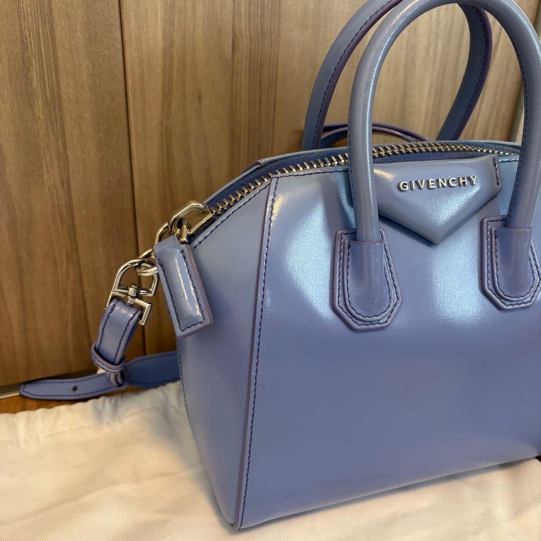 GIVENCHY アンティゴナ ミニ インディゴブルー 羊革100% - メルカリ