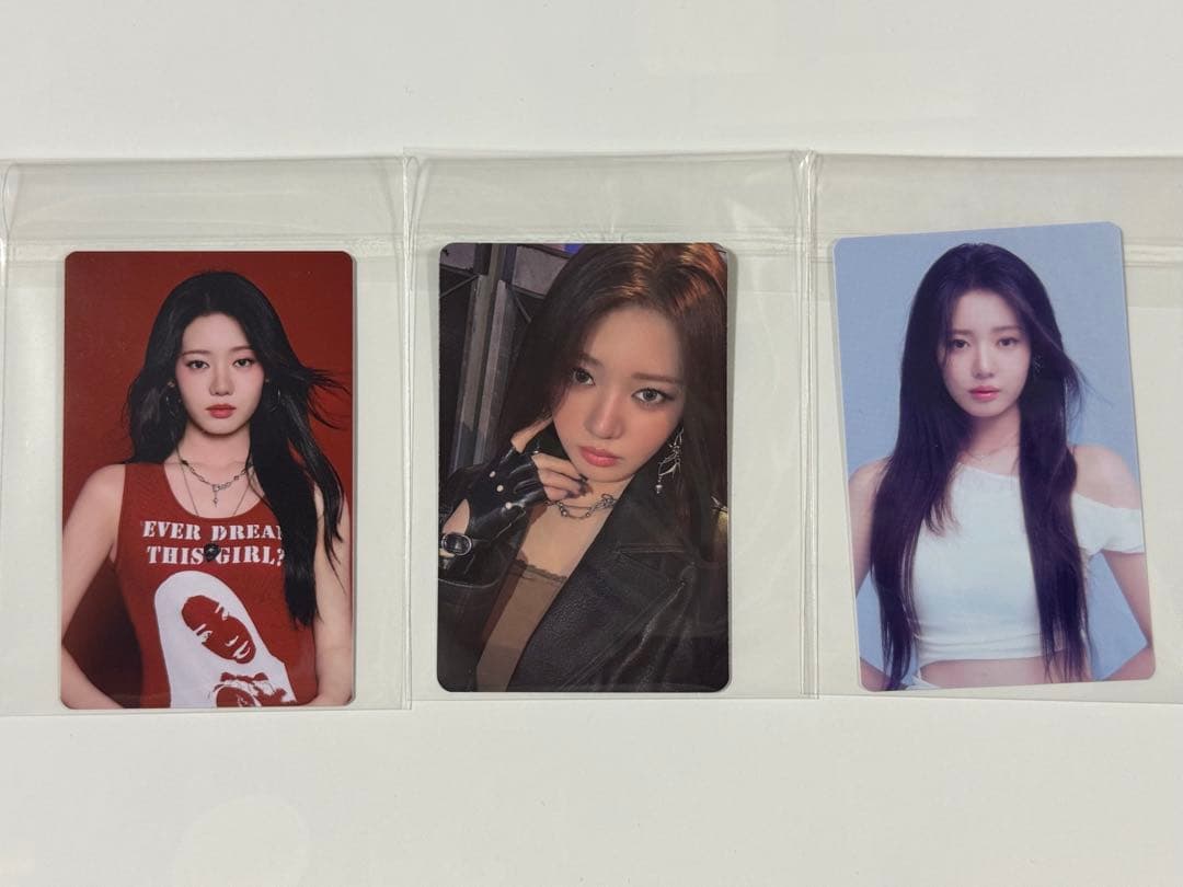 BABYMONSTER ローラ トレカ 3枚セット - メルカリ