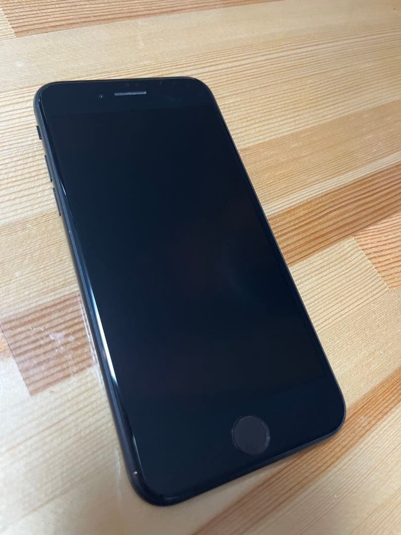 Apple iPhone SEブラック Amazon.com: Apple iPhone SE (2nd Generation), US Version, 64GB