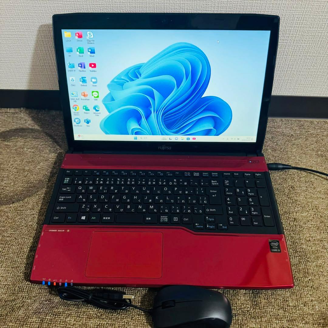 S273 富士通ノートパソコンWEBカメラSSD高速Windows11オフィス付