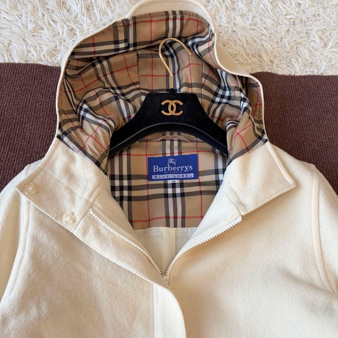 バーバリーブルーレーベル フードジップコート ウール アイボリー ノバ