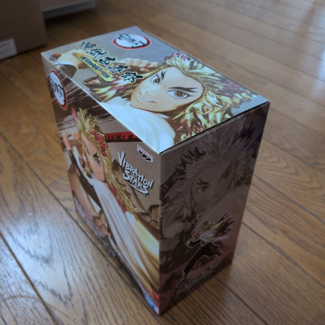 鬼滅の刃 煉獄杏寿郎 フィギュア メタリック ローソン 限定300体