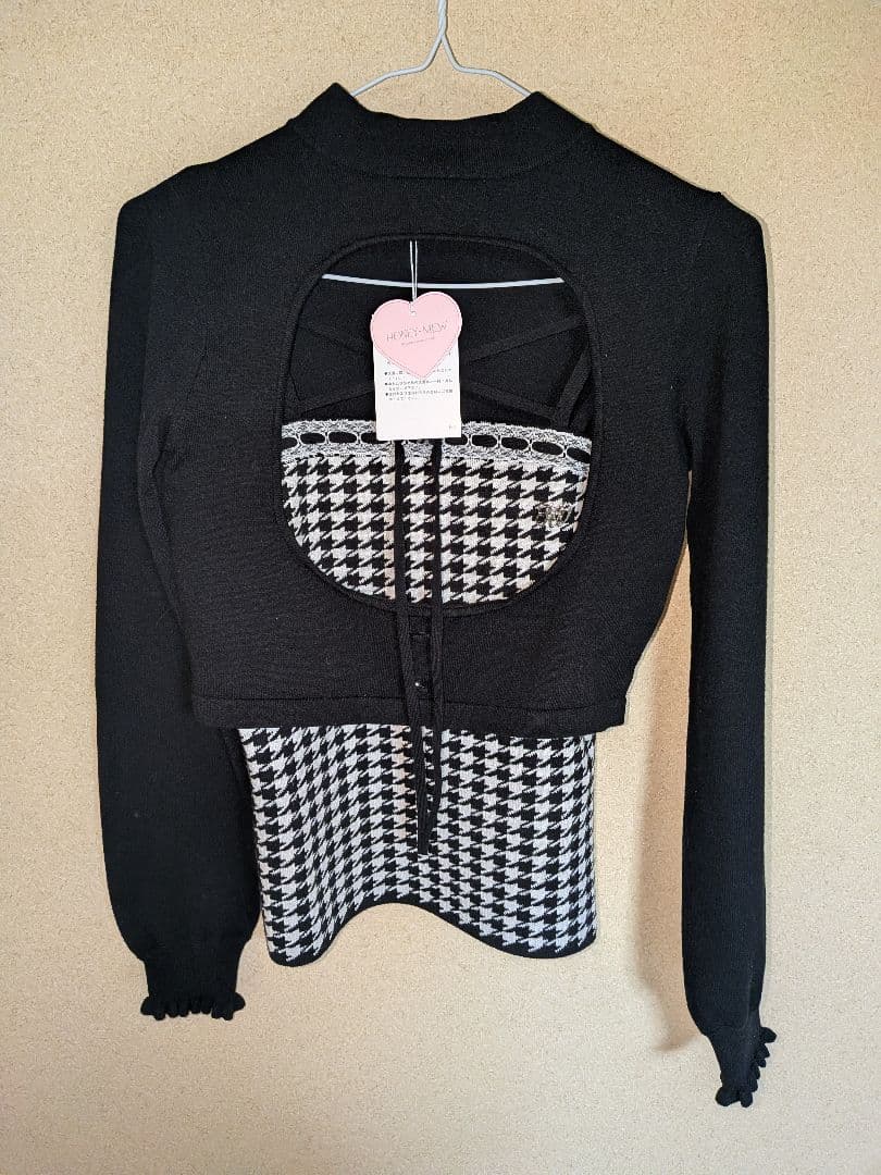 ハニーミュウ 千鳥柄ハイネックアンサンブルトップス ブラック