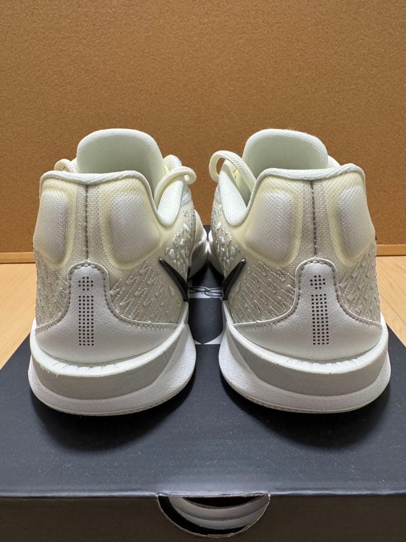 ナイキ サブリナ2 EP ココナッツミルク 27.0cm