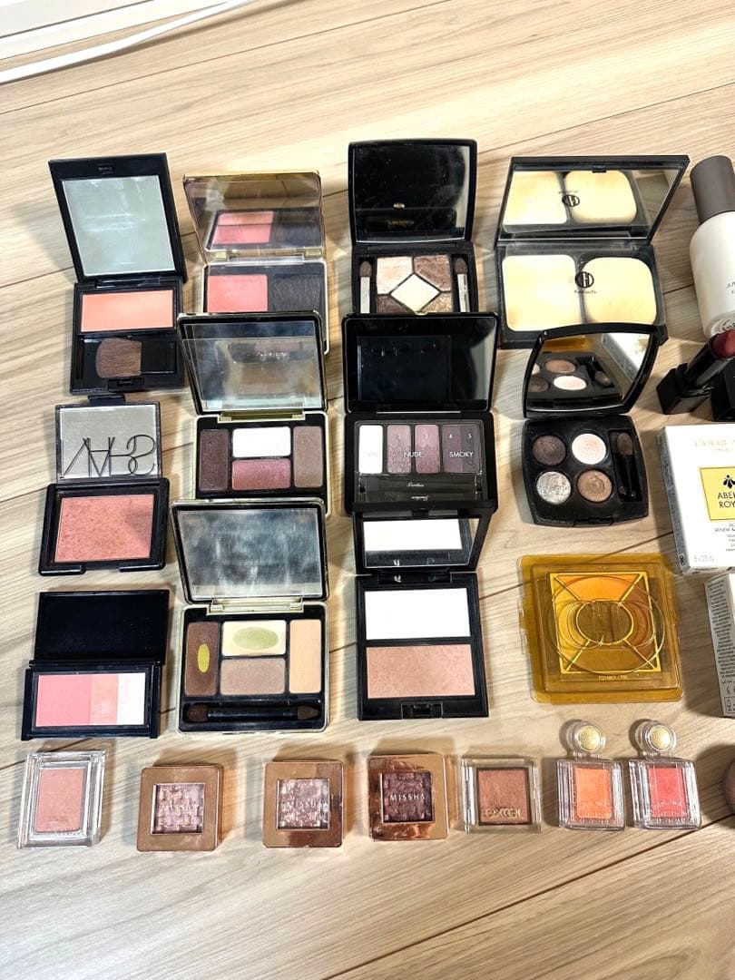 高級コスメまとめ売り】ゲラン、CHANEL、DIORなど デパコス一式