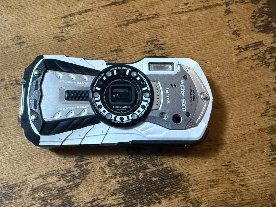 【中古】RICOH WG-40W コンパクトデジタルカメラ リコー (ホワイト) Amazon | RICOH 防水デジタルカメラ RICOH WG-40W ホワイト 防水14m耐