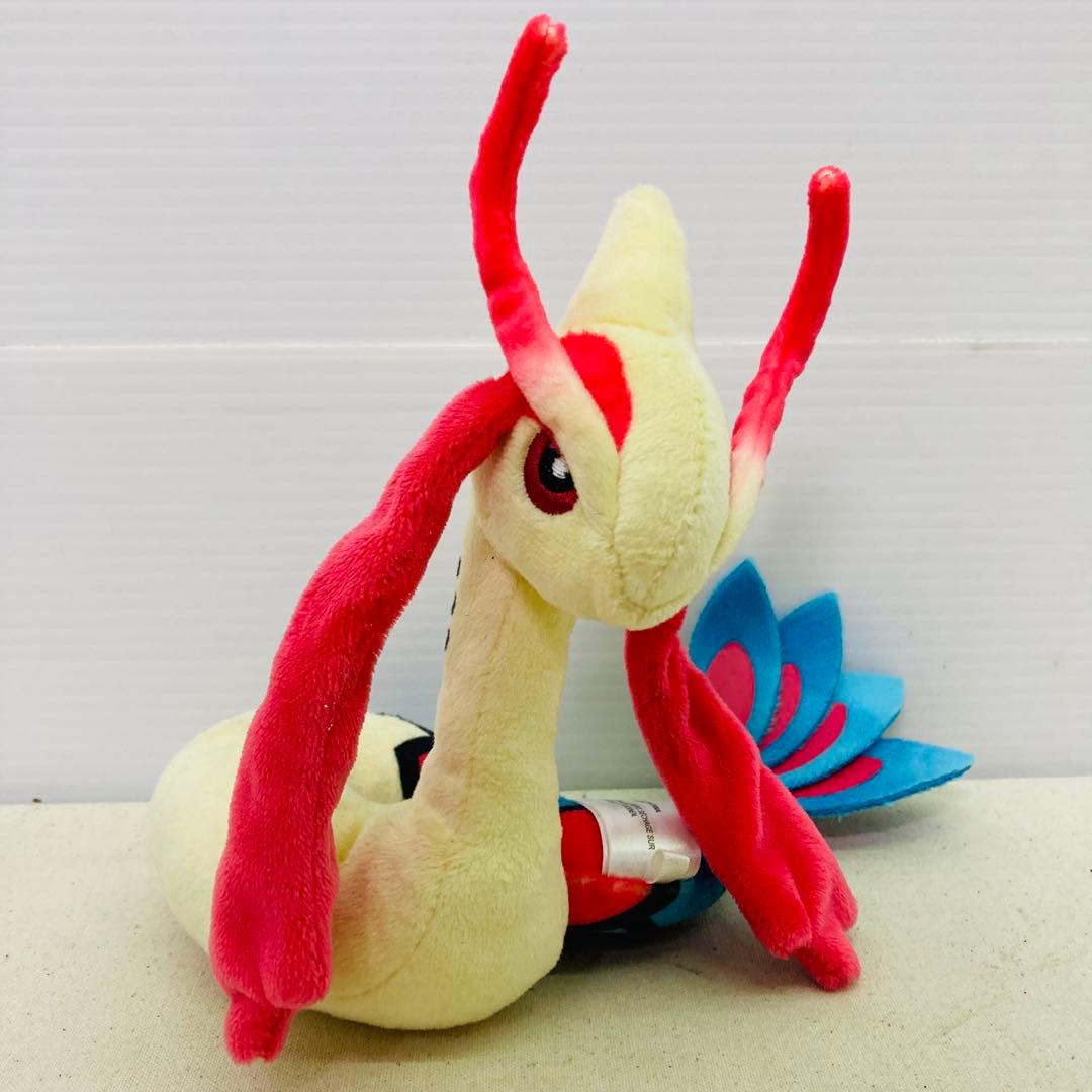 ポケモンセンター ミロカロス ぬいぐるみ 人形 マスコット ポケモン