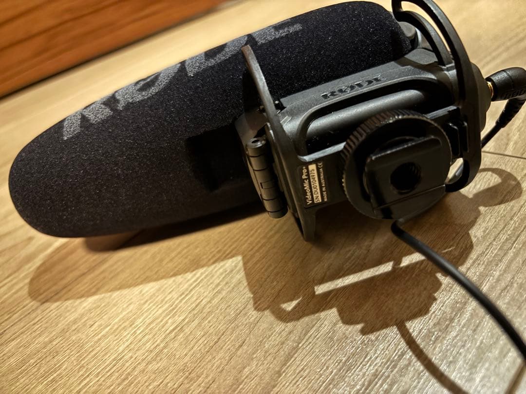 RØDE RODE VideoMic Pro+ コンデンサーマイク - メルカリ