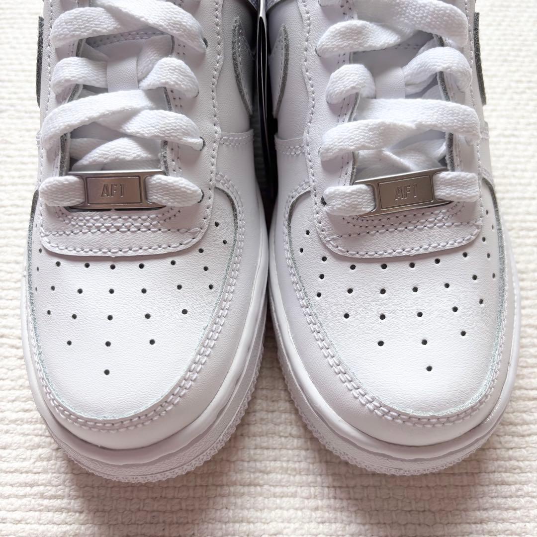 新品 NIKE AIRFORCE 1 LE (GS) 21.5cm