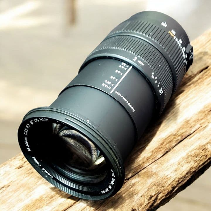 SIGMA 交換レンズDC 18-200㎜F3.5-6.3 OS HSM超美品！