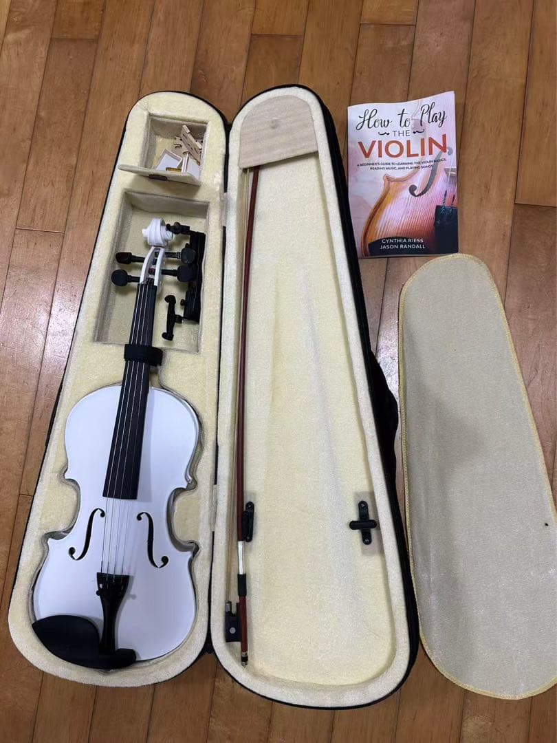 ホワイトバイオリンと弓セット - メルカリ