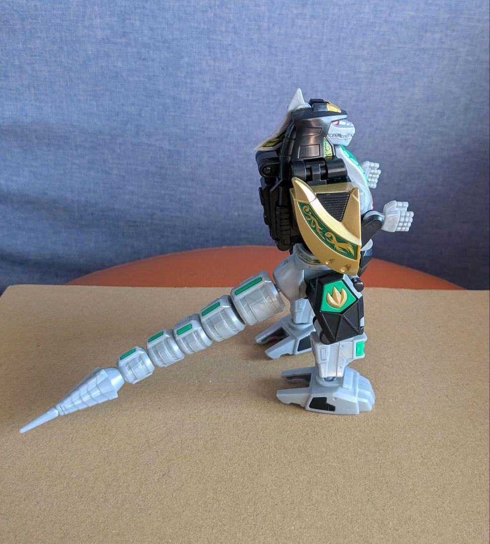 SHFドラゴンレンジャーSMPドラゴンシーザー·獣奏剣·ゼンカイジュウオー