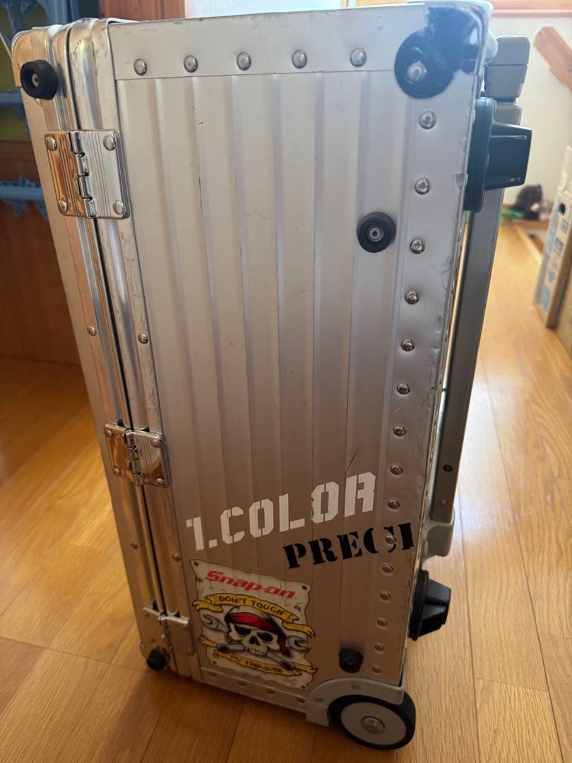 リモワ トロピカーナ