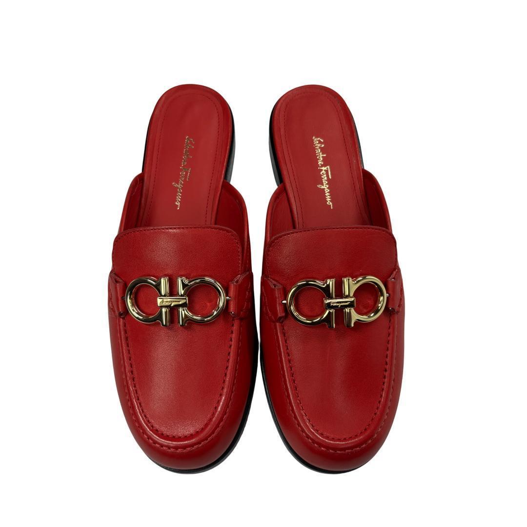 新品級 フェラガモ ガンチーニ ミュール 赤 6D 23.5cm レディース