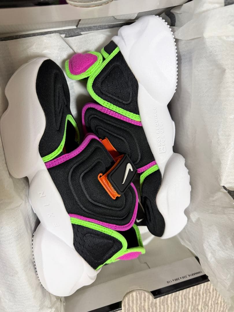 ナイキ NIKE ウィメンズ AQUA RIFT アクアリフト24cm - メルカリ