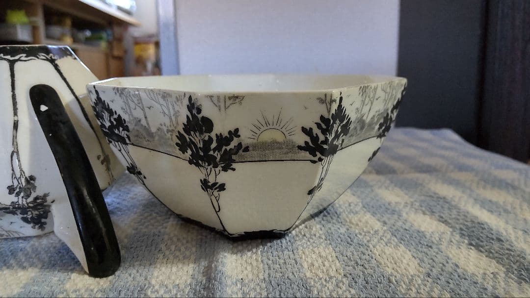 Shelley ／サンライズ＆トールツリー.クリーマー＆シュガーボウル