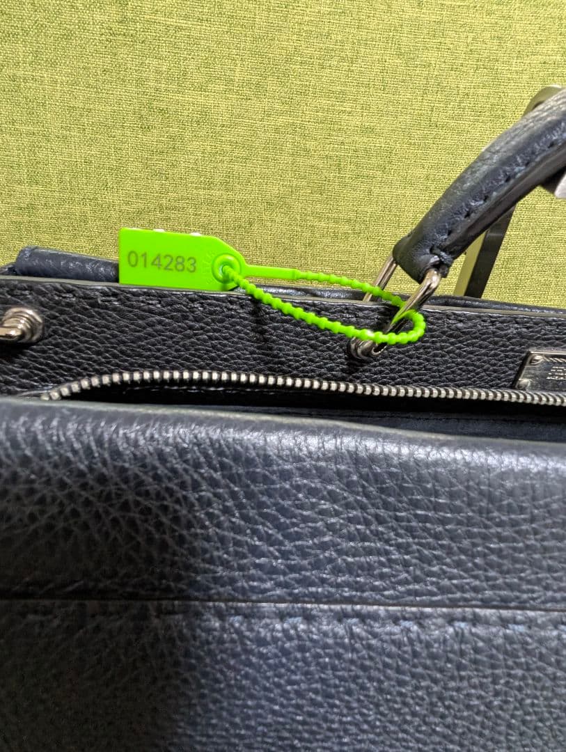 FENDI フェンディ レザー 2WAY バッグ 安心鑑定