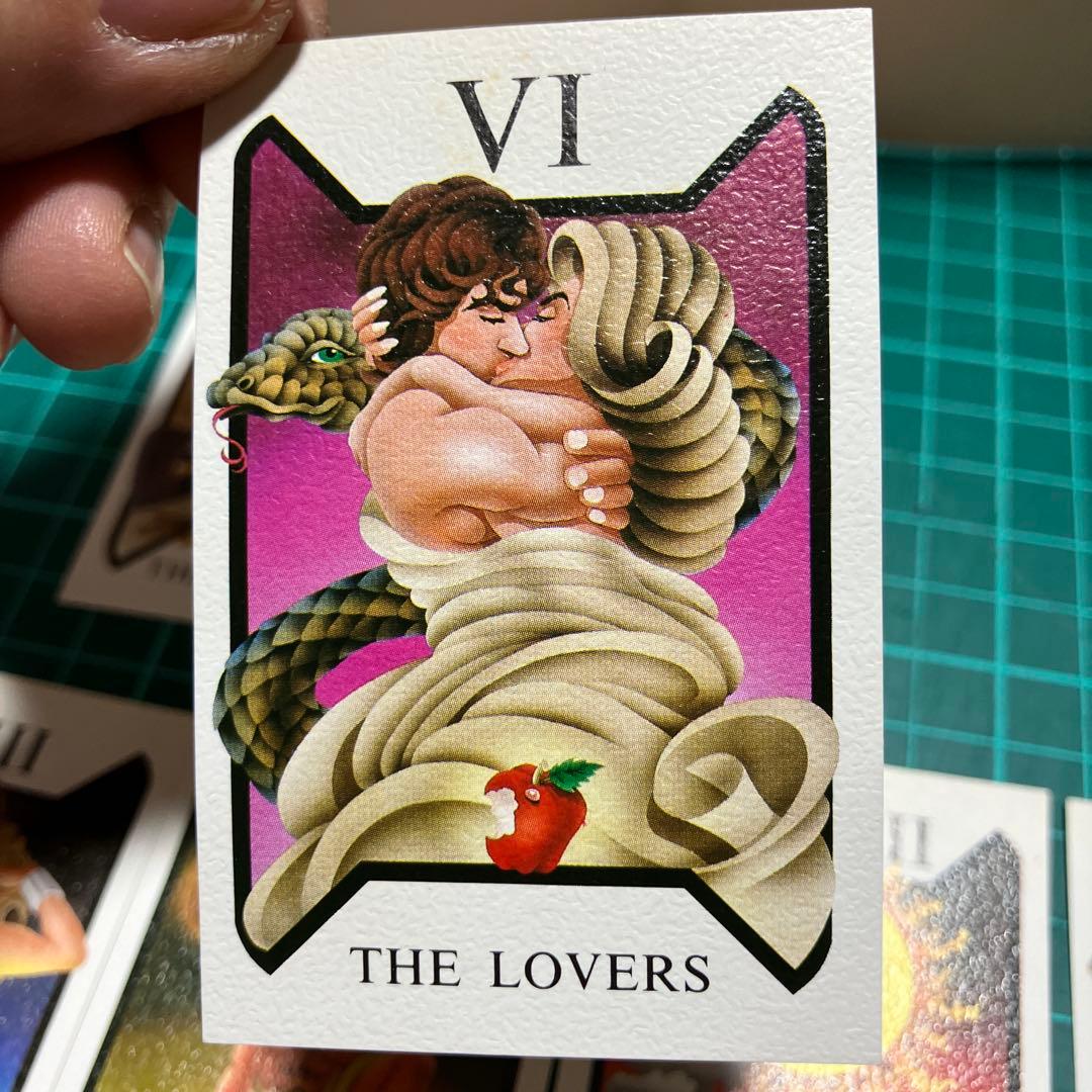 森永ハイクラウンチョコレート（ボックスタイプ）付属のタロットカード